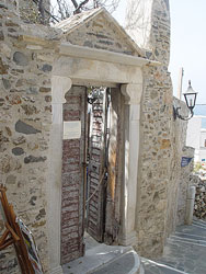 castle naxos 